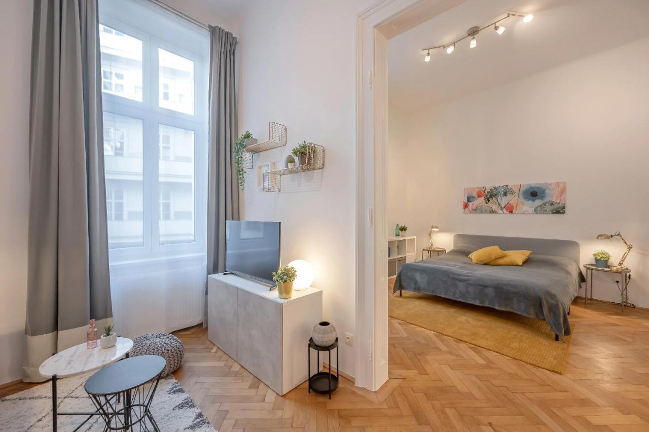 Cosy City Center Apartment Vienna Esterno foto
