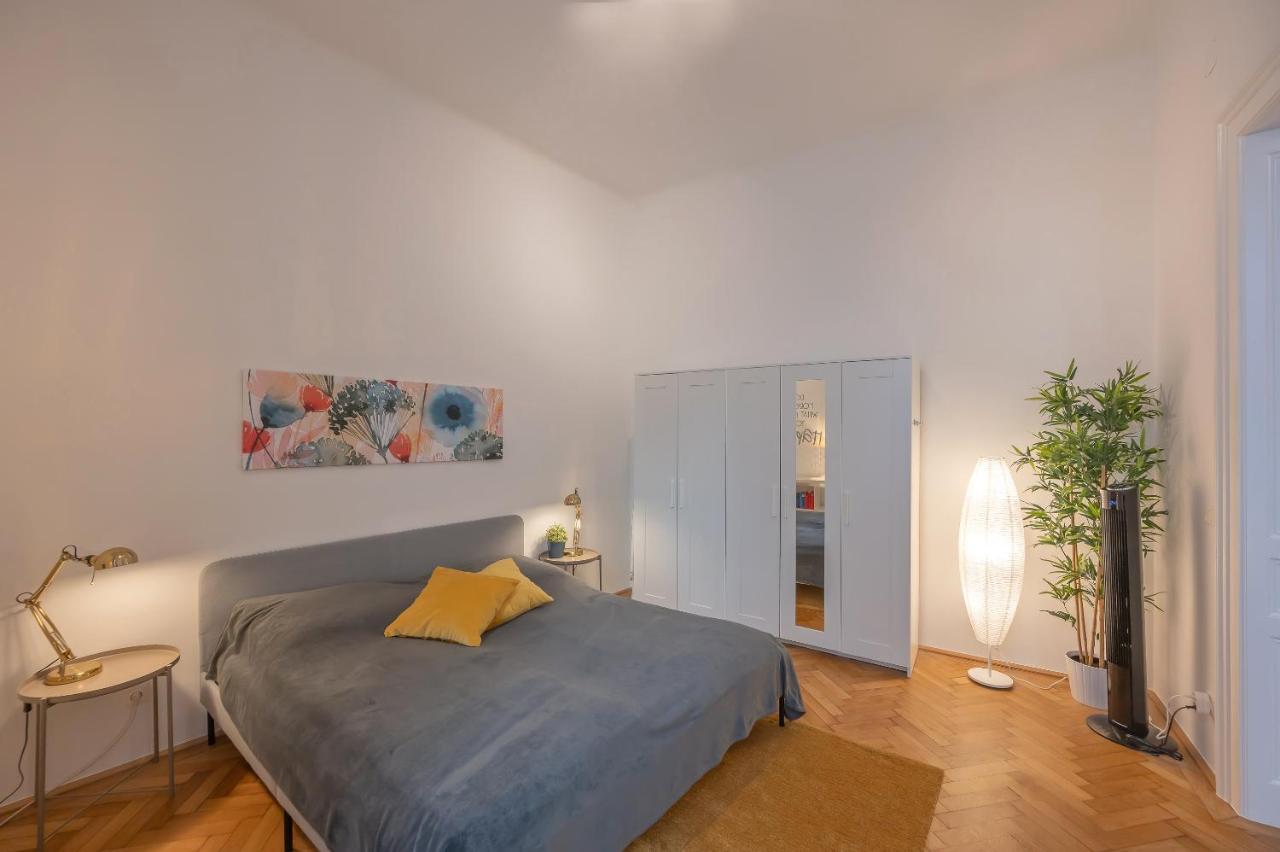 Cosy City Center Apartment Vienna Esterno foto